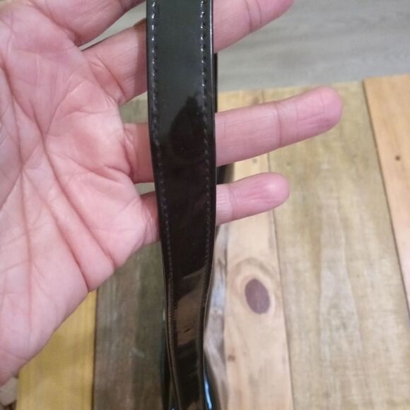 Preston and York Shoulder Bag - Picture 9 of 10